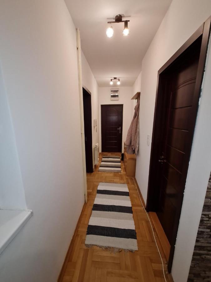 Lux Apartment Rose 2 60M2 Kragujevac Ngoại thất bức ảnh